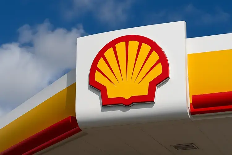 Shell Plc: The Complete Journey from Oil & Gas Legacy to Global Energy and Sustainability Innovator